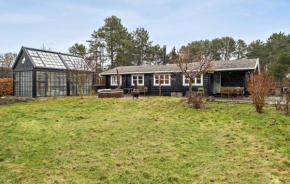 Gorgeous Home In Tisvildeleje With Jacuzzi in Tisvildeleje